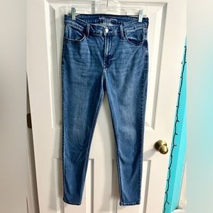 Old Navy High Rise Super Skinny